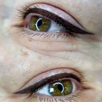 Eyeliner Lash Enhancement